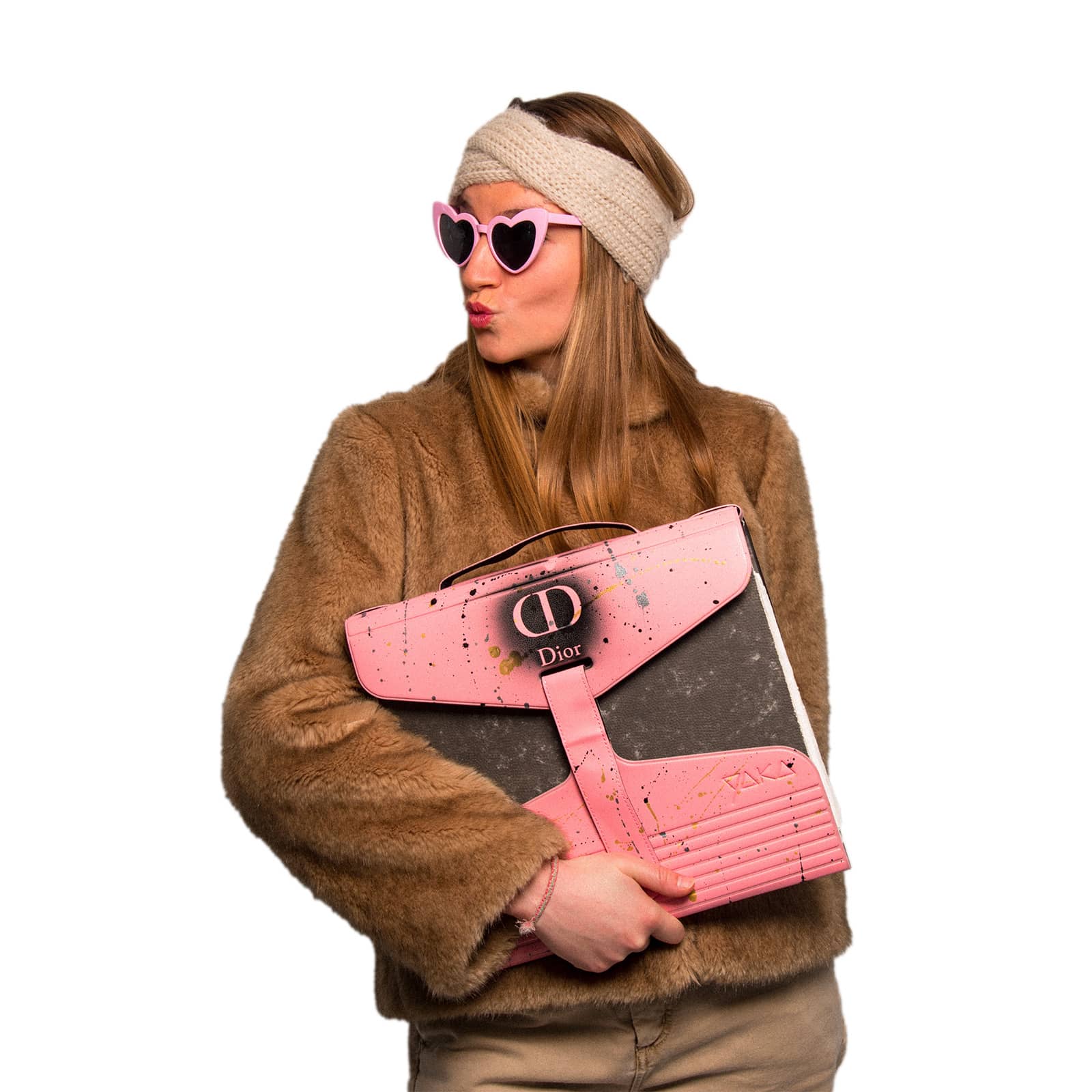 YAKACART.DIOR02.PT03