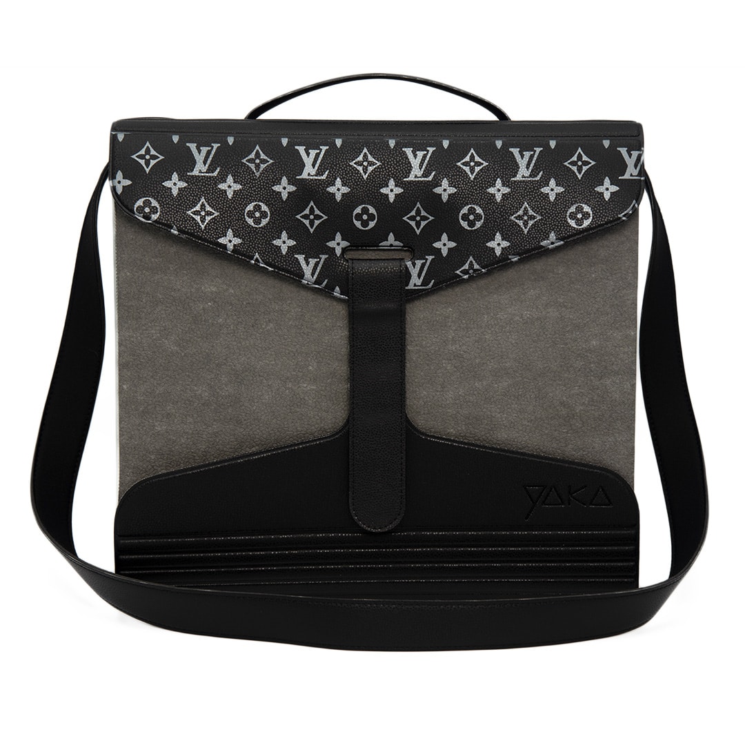 YAKACART.VUITTON01.MAIN