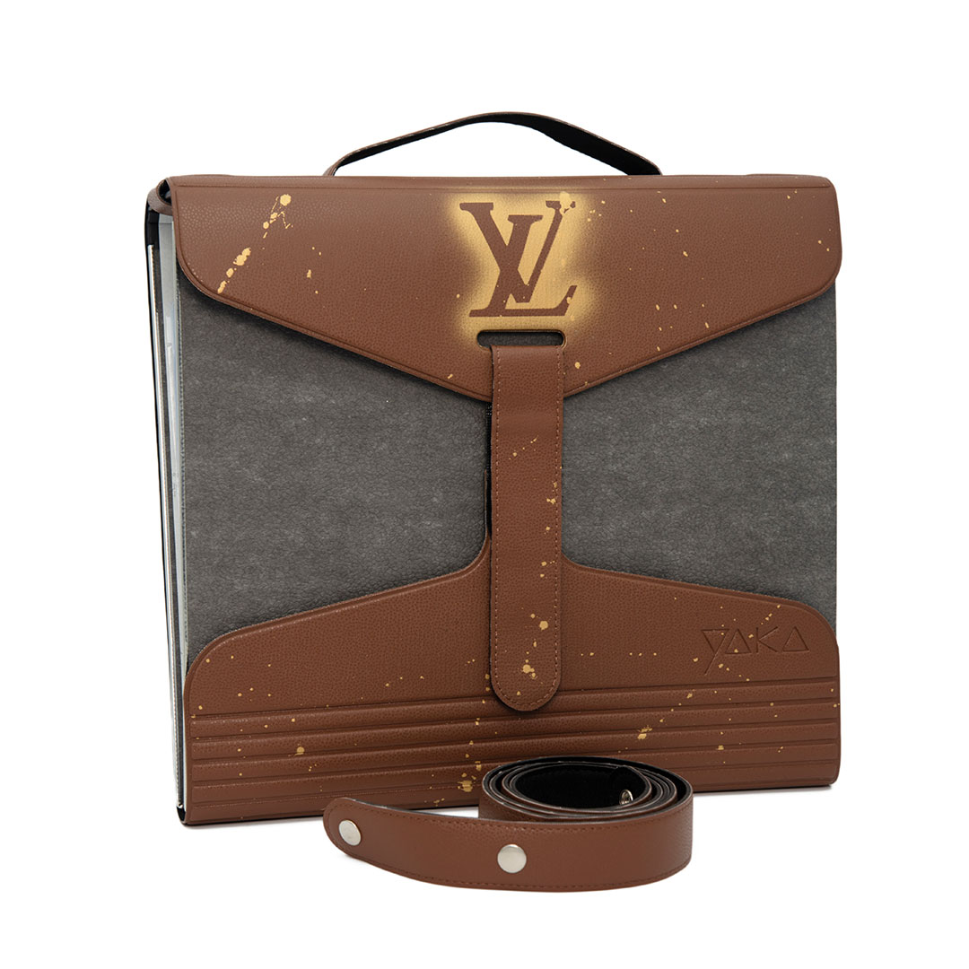 YAKACART.VUITTON06.PT01